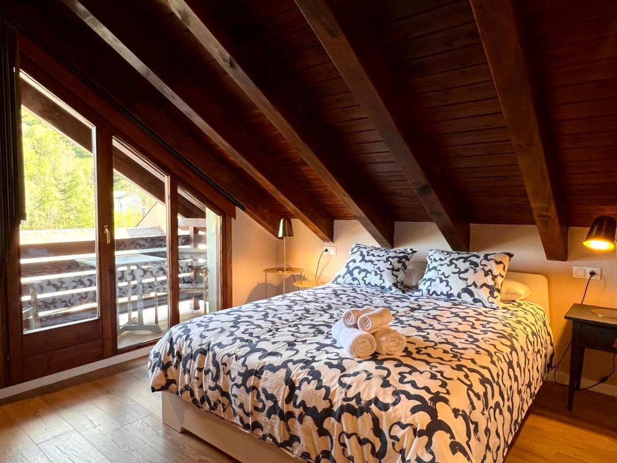 Duplex La Roca - L'Amfitriona Leilighet Espot Eksteriør bilde