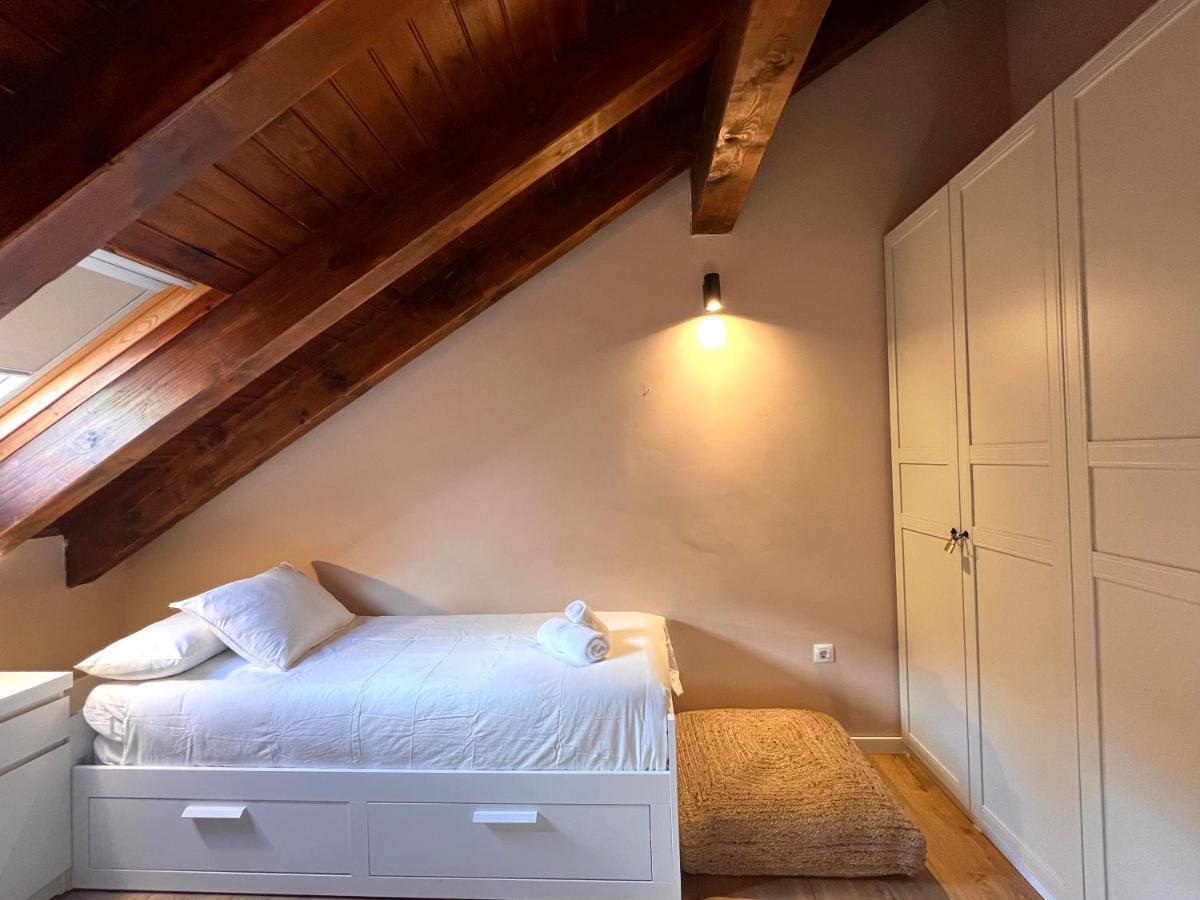 Duplex La Roca - L'Amfitriona Leilighet Espot Eksteriør bilde