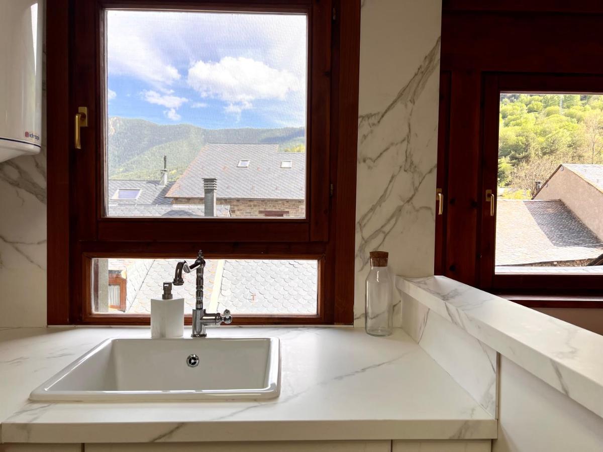 Duplex La Roca - L'Amfitriona Leilighet Espot Eksteriør bilde