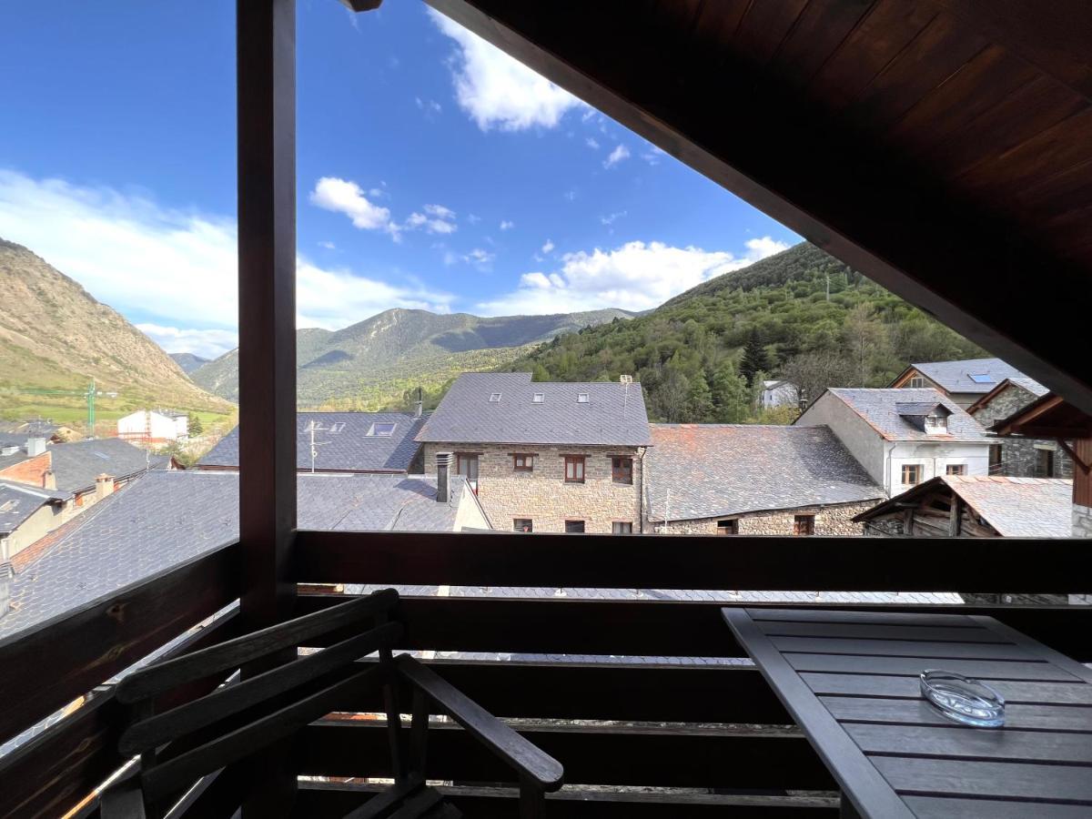 Duplex La Roca - L'Amfitriona Leilighet Espot Eksteriør bilde